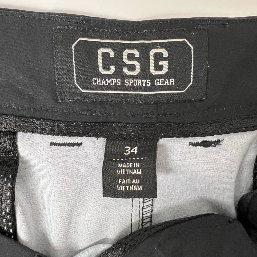 CSG Black Hybrid Flat Front Shorts Men’s Size 34 - Picture 8 of 8